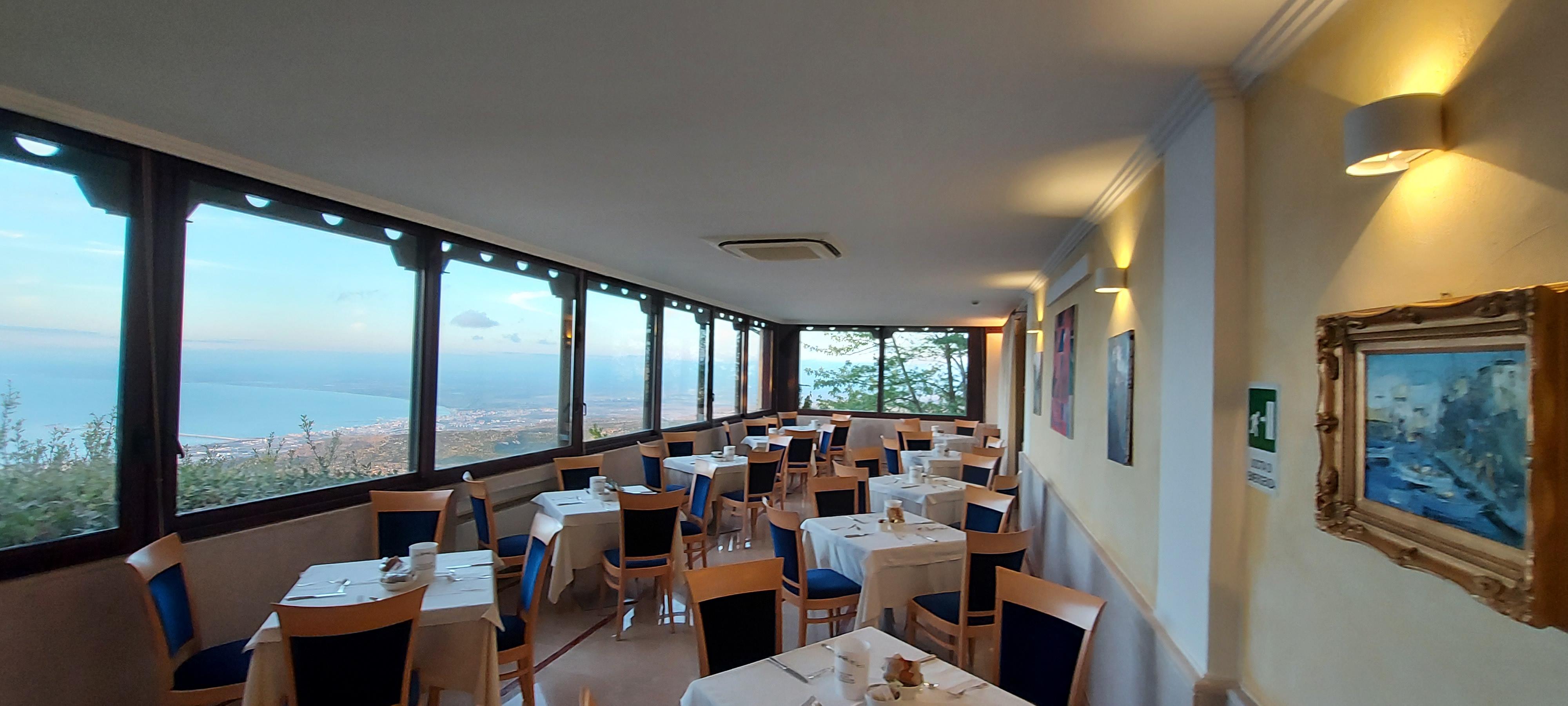Palace Hotel San Michele Monte SantʼAngelo Esterno foto