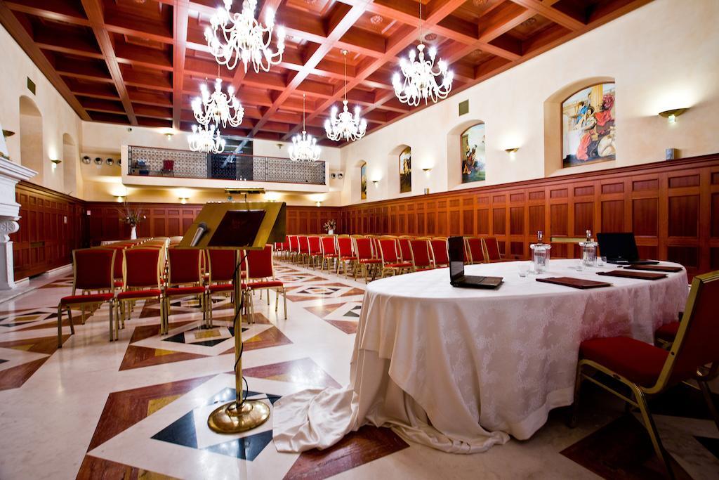 Palace Hotel San Michele Monte SantʼAngelo Esterno foto