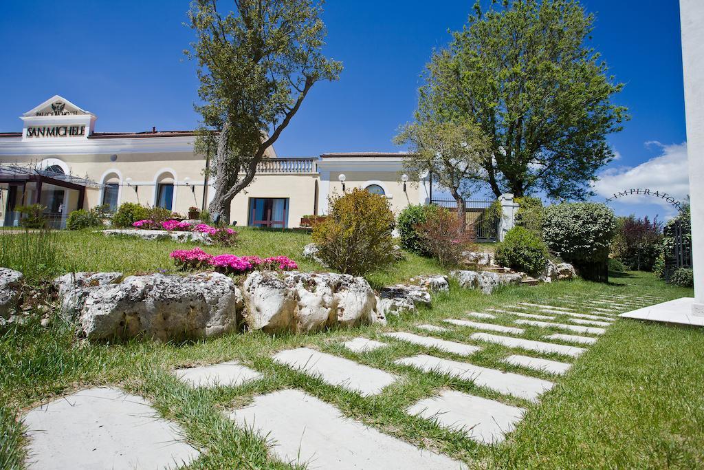 Palace Hotel San Michele Monte SantʼAngelo Esterno foto