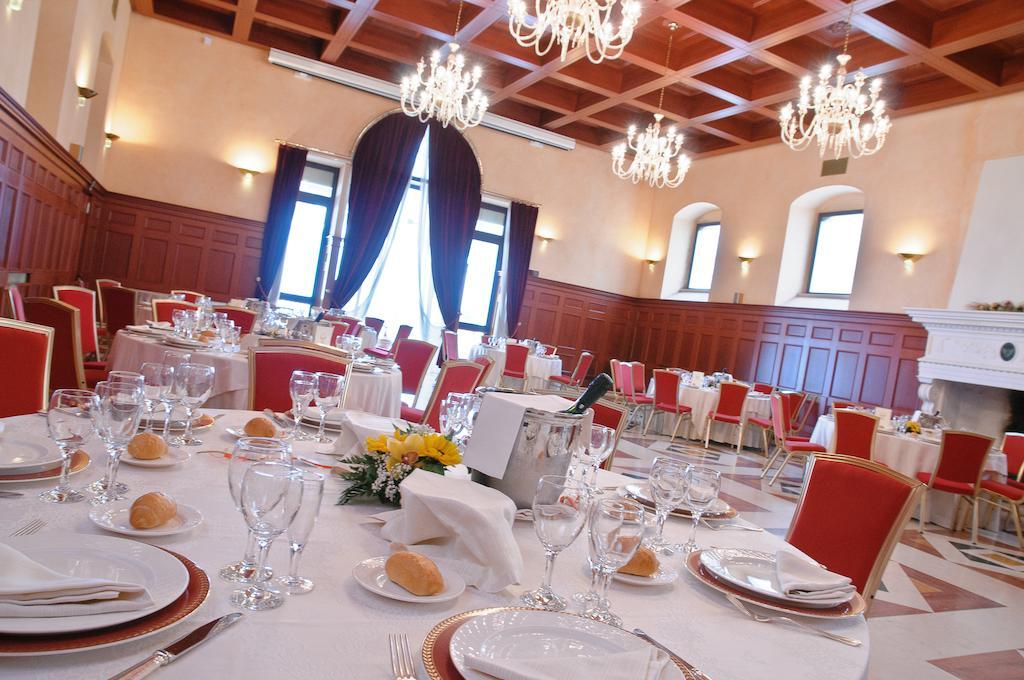 Palace Hotel San Michele Monte SantʼAngelo Esterno foto