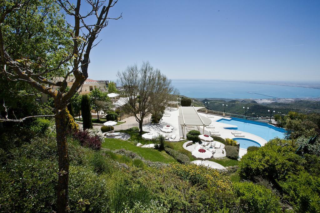 Palace Hotel San Michele Monte SantʼAngelo Esterno foto